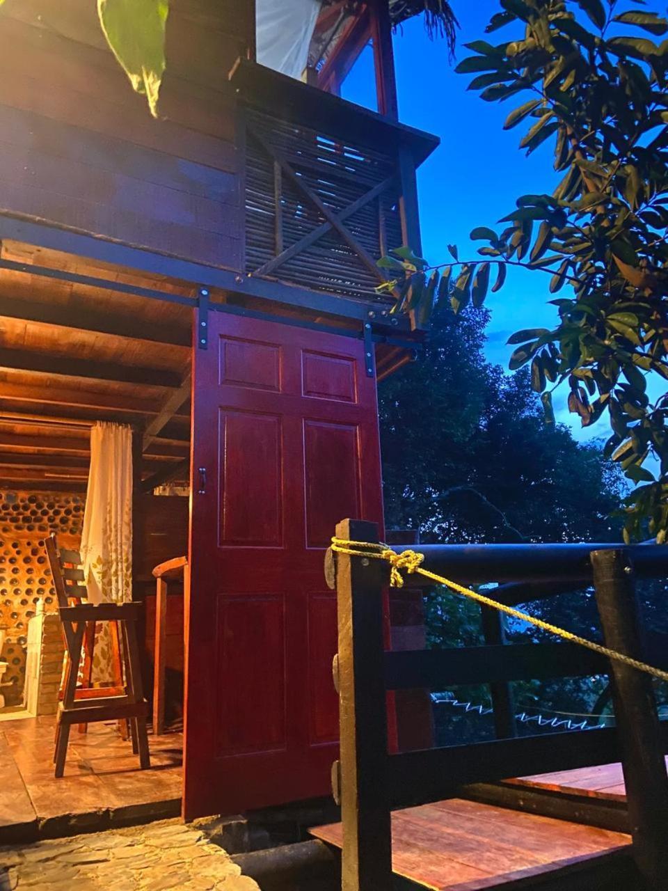 Colibri Hostal Мінка Екстер'єр фото