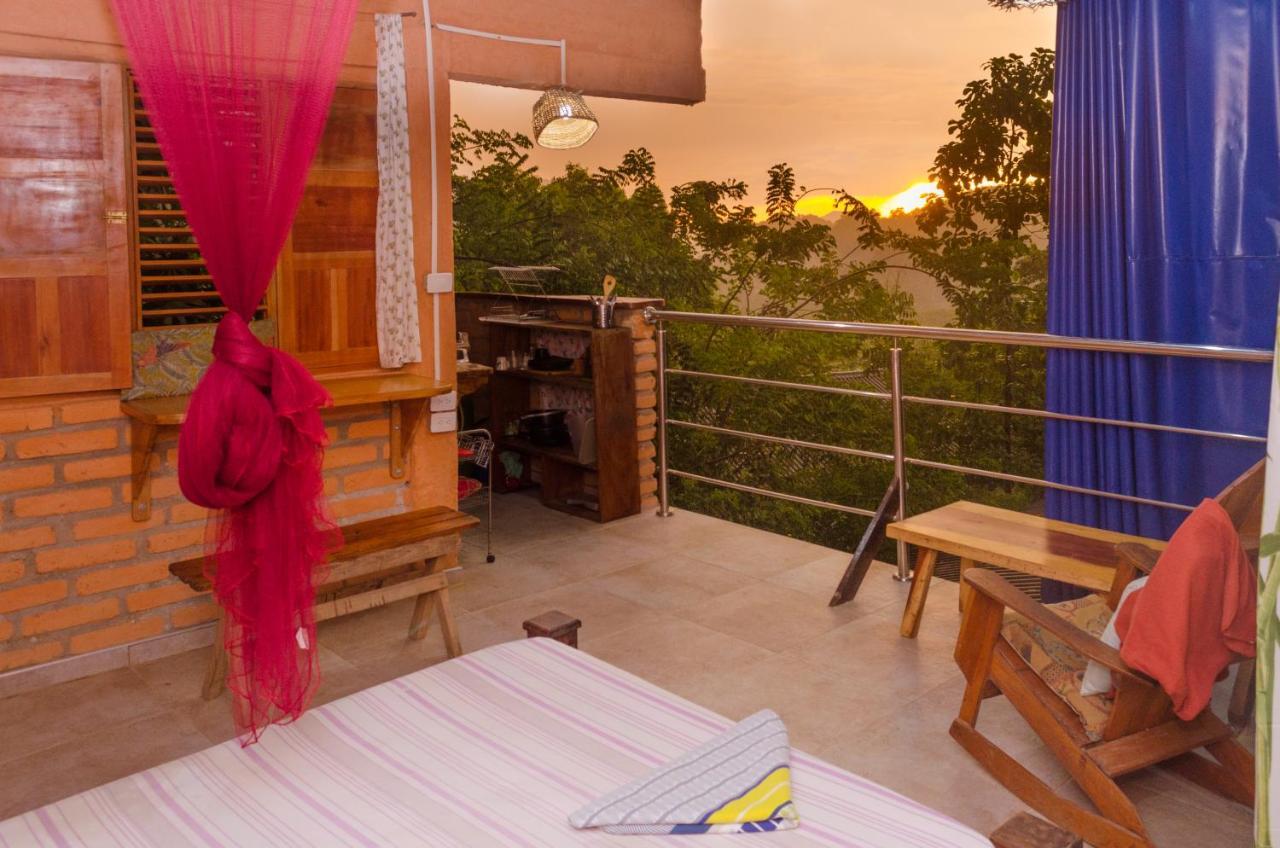 Colibri Hostal Мінка Екстер'єр фото